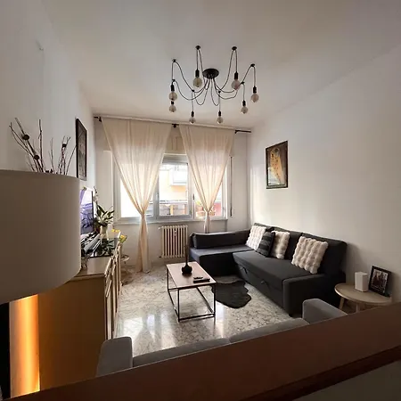 Bilocale Golf One Bedroom & Living With Sofa Bed