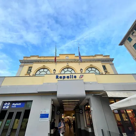 Bilocale Golf One Bedroom & Living With Sofa Bed Rapallo