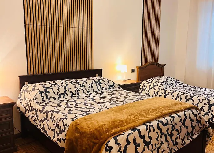 Bilocale Golf One Bedroom & Living With Sofa Bed Daire *